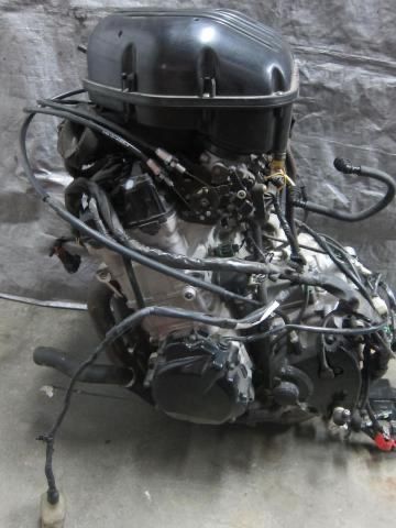 Двигател suzuki gsxr k4-5 750 на части.