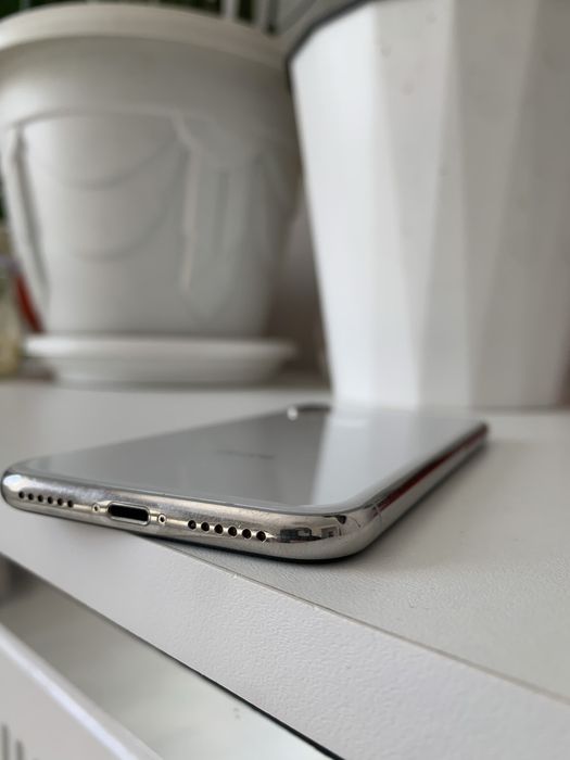 Iphone X 64 gb сост идеал