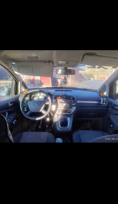 Vând Ford c max 2010