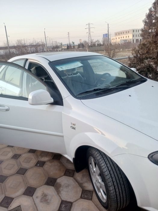 Lacetti Chevrolet avtomat 2023 yil sotilafi