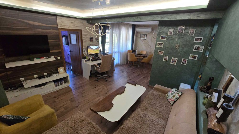 Продава се Тристаен апартамент в Пловдив, Старият град - 115 кв.м за 887 €/кв.м - Снимка #6