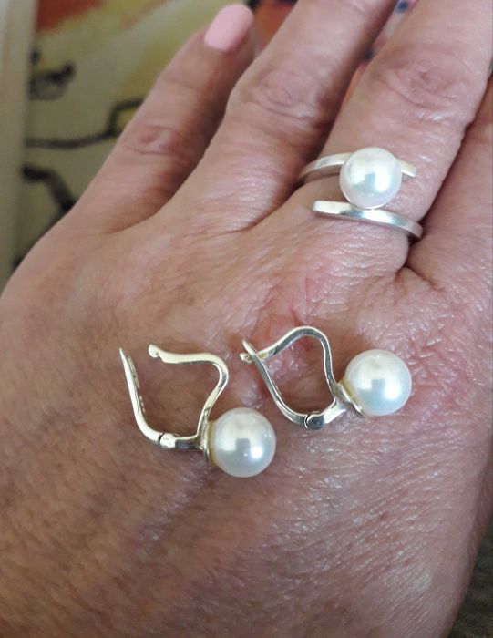 Елегантен сребърен комплект