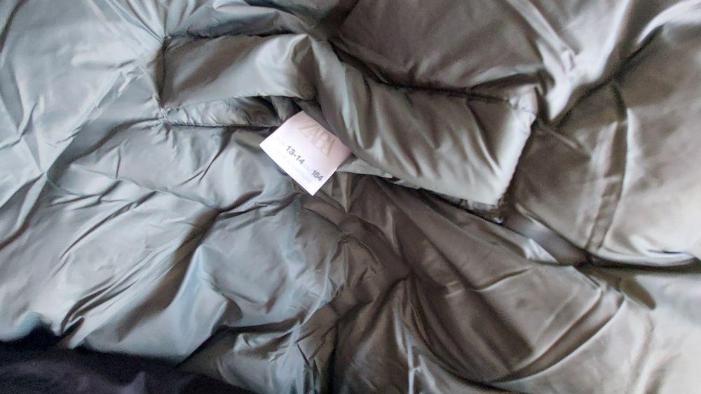 Зимно яке Zara за момче 13 - 14г., 164 см, 35 лв.