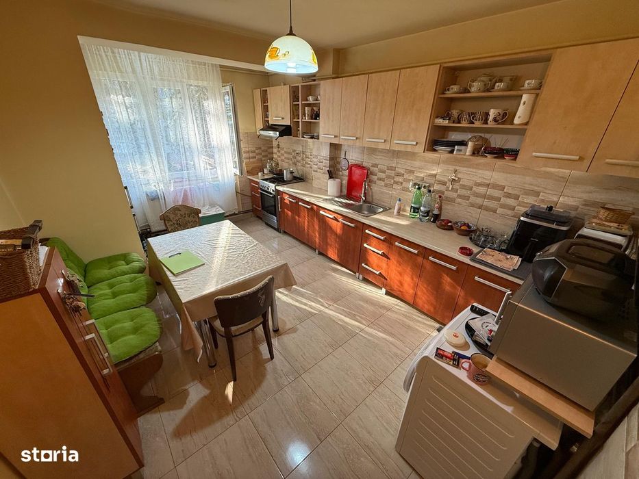 Zona Piata Albina – Ap. 3 camere