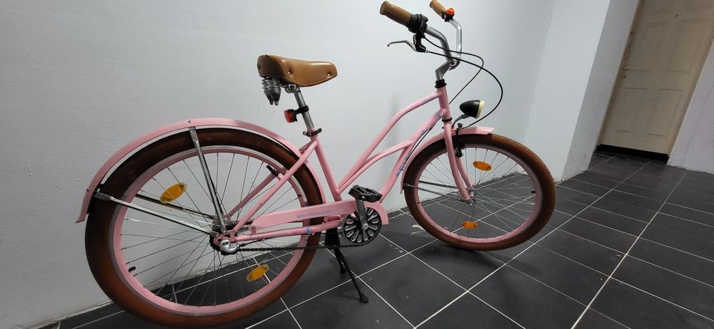 Vând bicicletă femei Scirocco