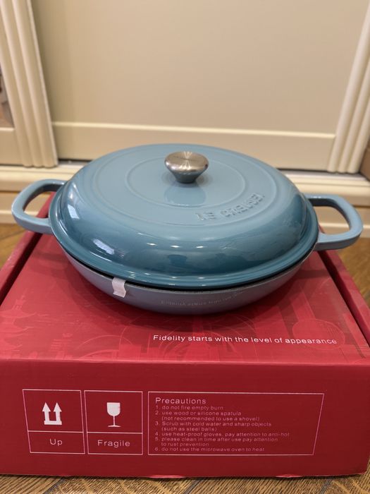 Le Creuset Чугунный эмалированный сотейник (оригинал)