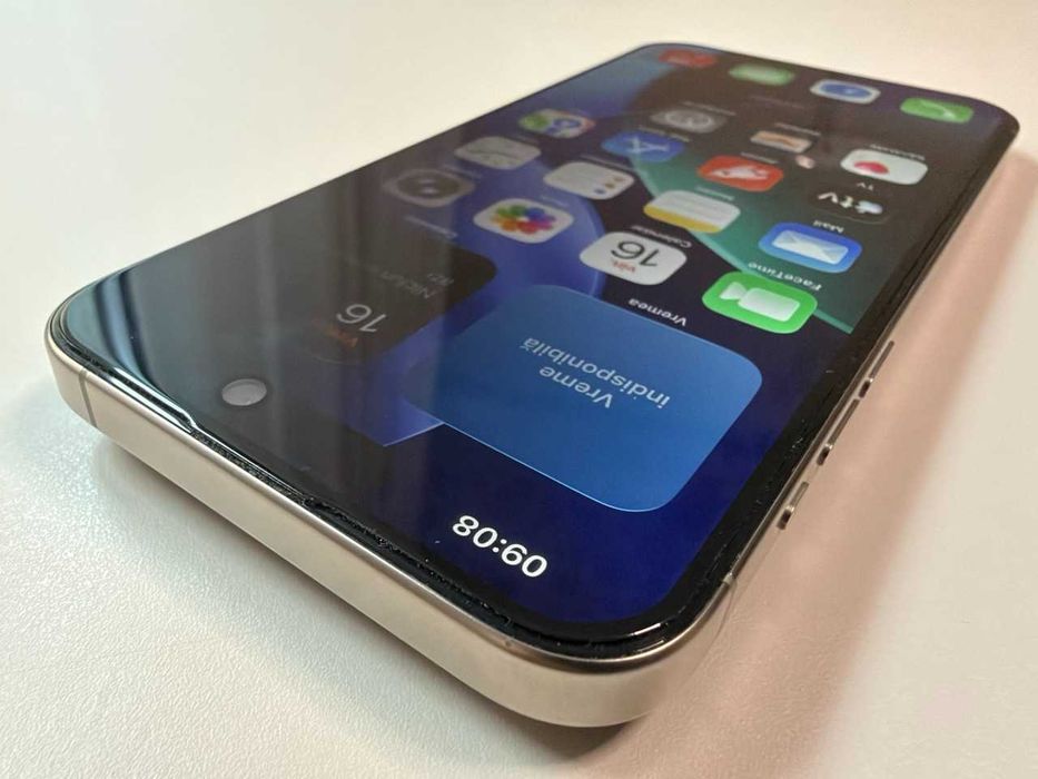  Apple / iPhone 15 Pro Max / 256 Gb / Natural / 88% Acumulator