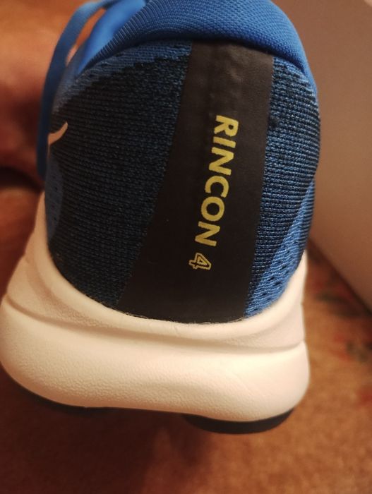 Hoka rincon 4 noi