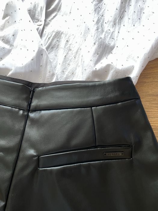 Кожена пола панталон Junona