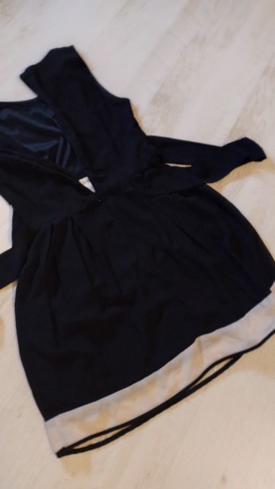 Бутикова Елегантна рокличка