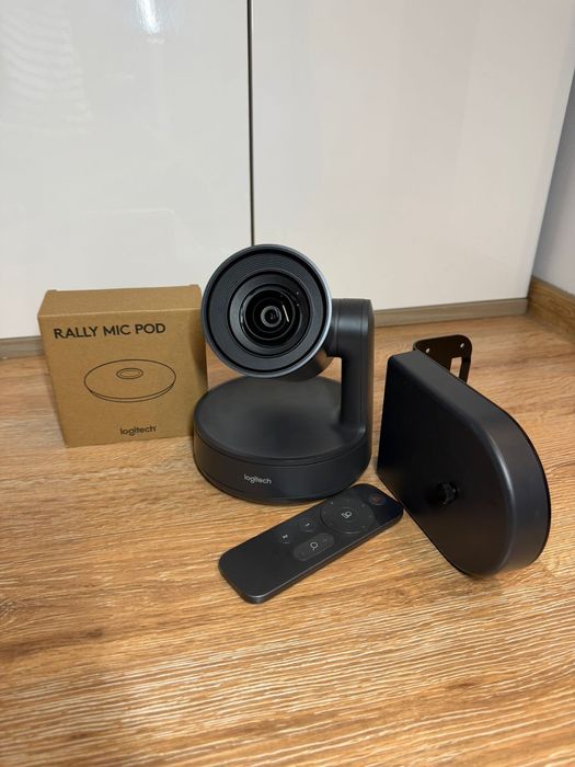 Logitech Rally Ultra HD 4K + Rally Mic Pod / ca NOI / Fara urme uzura