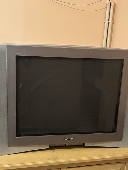 Телевизор Sony Wega