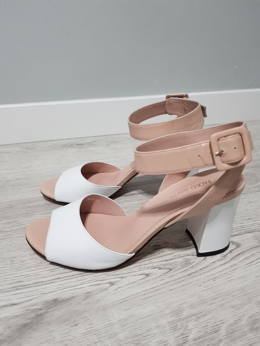 Босоножки летние