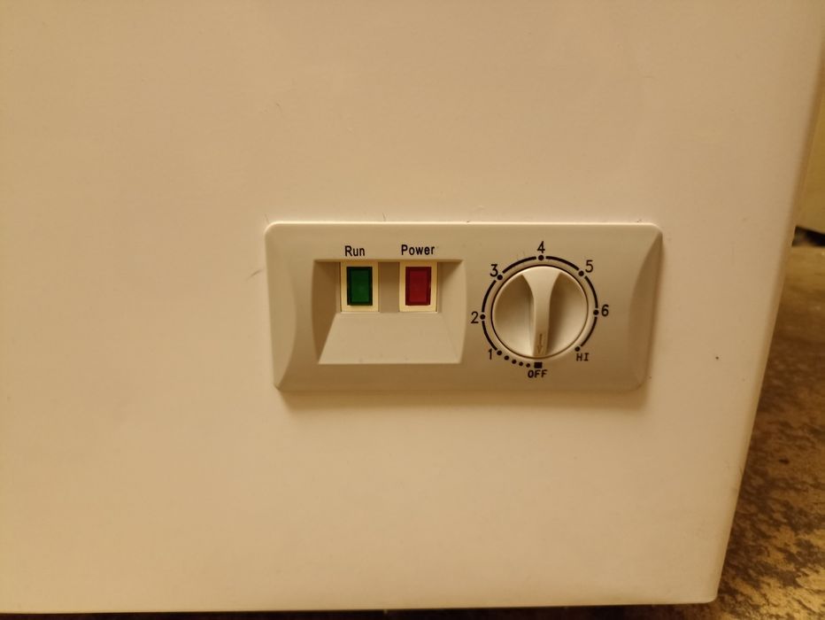 Продам морозилку