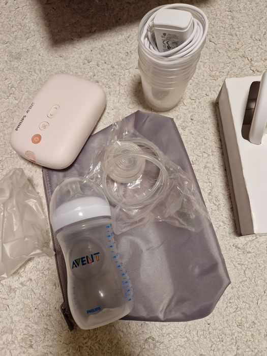 Помпа за кърма Philips Avent