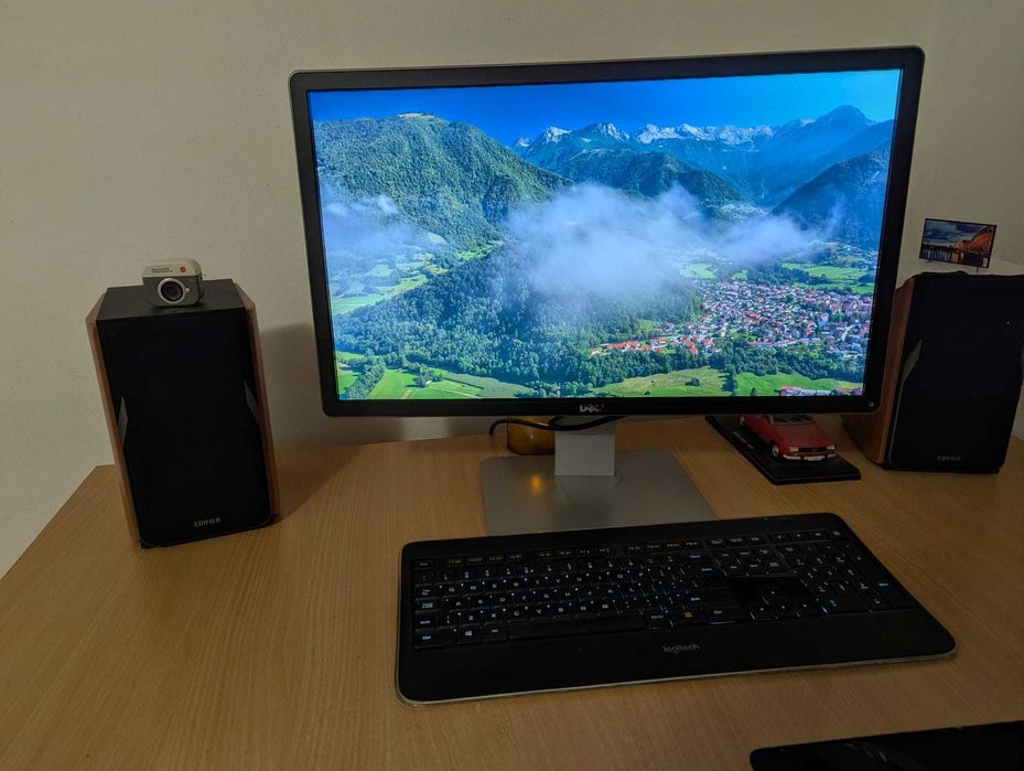 Monitor LED Dell, 24" IPS 2K,2560 x 1440p,HDMI,VGA,USB 2.0,Negru