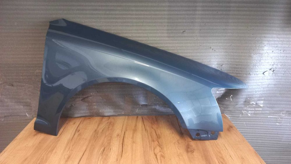Aripa Fata Dreapta Audi A6 C6 FSL An 08-10 (LX5Y (Albastru)) OTEL