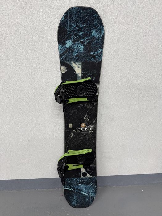placa snowboard burton radius L155cm 2024