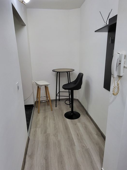 Garsoniera regim hotelier