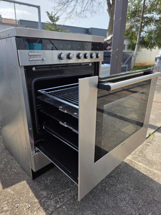 Печка с керамичен плот Siemens