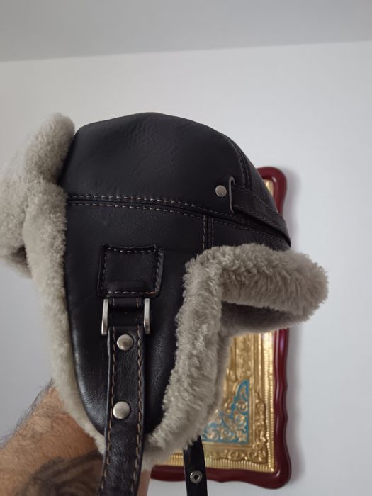 Căciulă din piele îmblănită