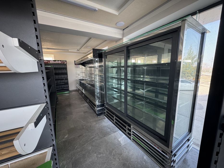 Polka stelaj magazin uchin yangi holatda