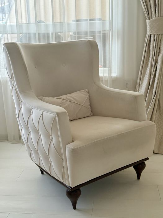 Луксозен комплект – диван тройка + 2 фотьойла