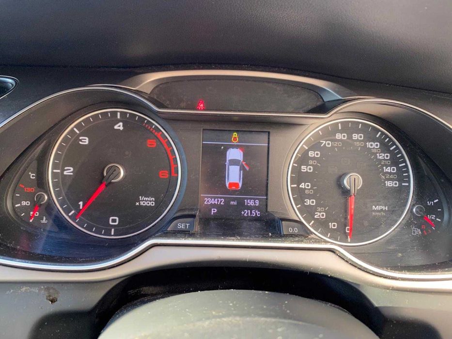 dezmembrez audi a4 b8.5 break cod motor CJCA/usa fata a4 b8.5/far a4