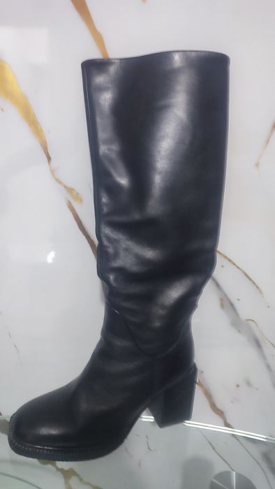 Кожаные сапоги,Турция