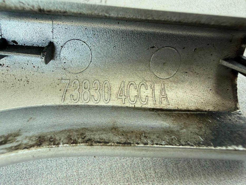 Capac Ornament Bare Plafon Fata Dreapta Nissan X-Trail 2015 / 2014-2021 Cod OEM 738304CC1A (5B2)
