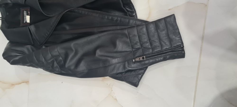 Geaca piele naturala