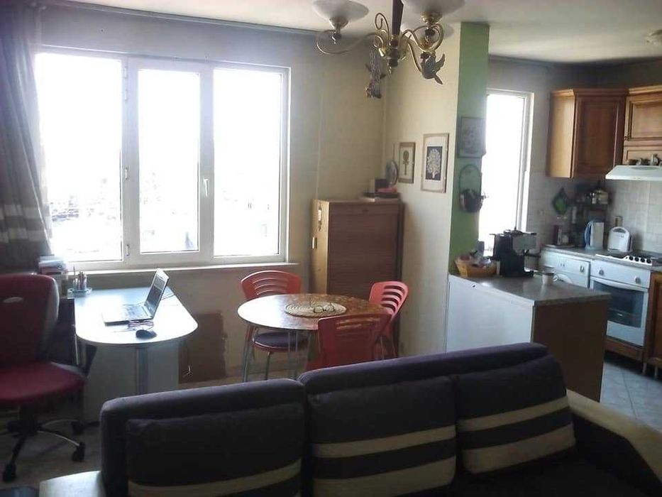 Продава се Двустаен апартамент в София, Оборище - 75 кв.м за 4267 €/кв.м - Снимка #16