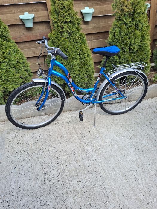Vand bicicleta de 26 pret. 500 neg
