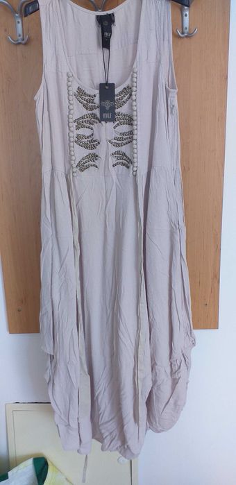 Bluze si rochii de vara