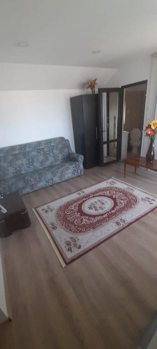 Garsoniera de vânzare