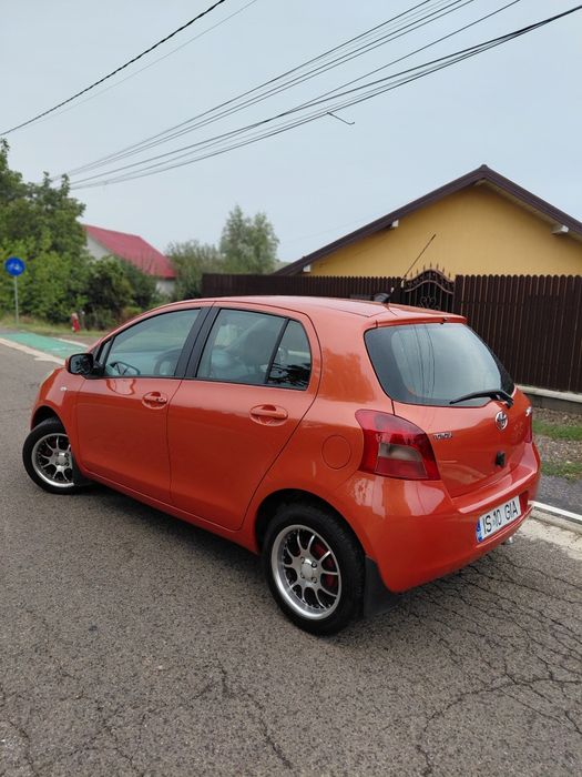 Toyota Yaris Automata 1.3 benzina ! Stare impecabila mecanic si estetic ,itp nou 06 2027 !
