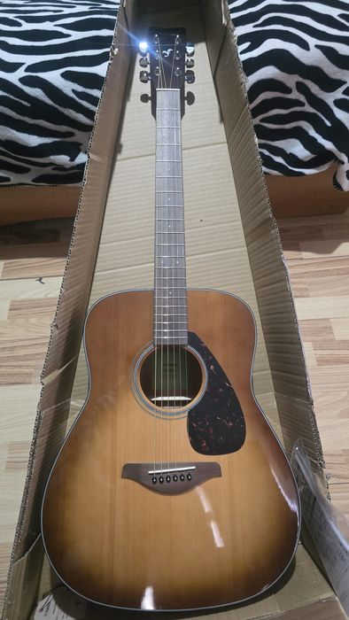 Гитара Yamaha FG800