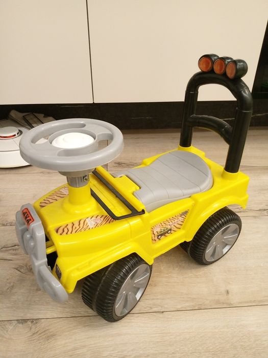 Детский толокар каталка