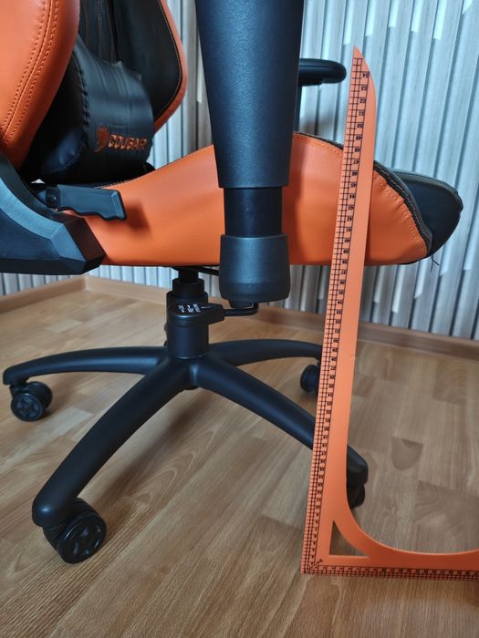 Кресло компьютерное игровое Cougar
