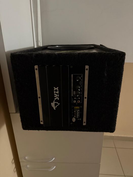 Продам сабуфер с коробом