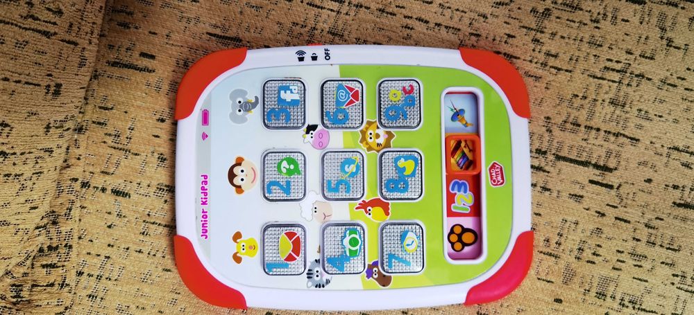 Tabletă interactiva cu sunete bebeluși