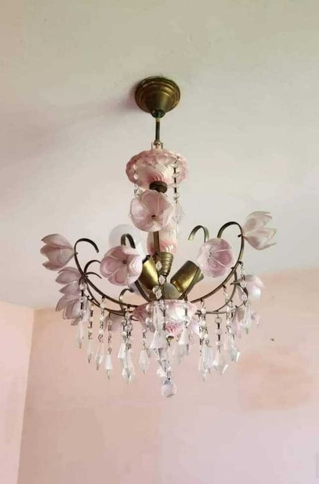 Candelabru de living ,camera ect.