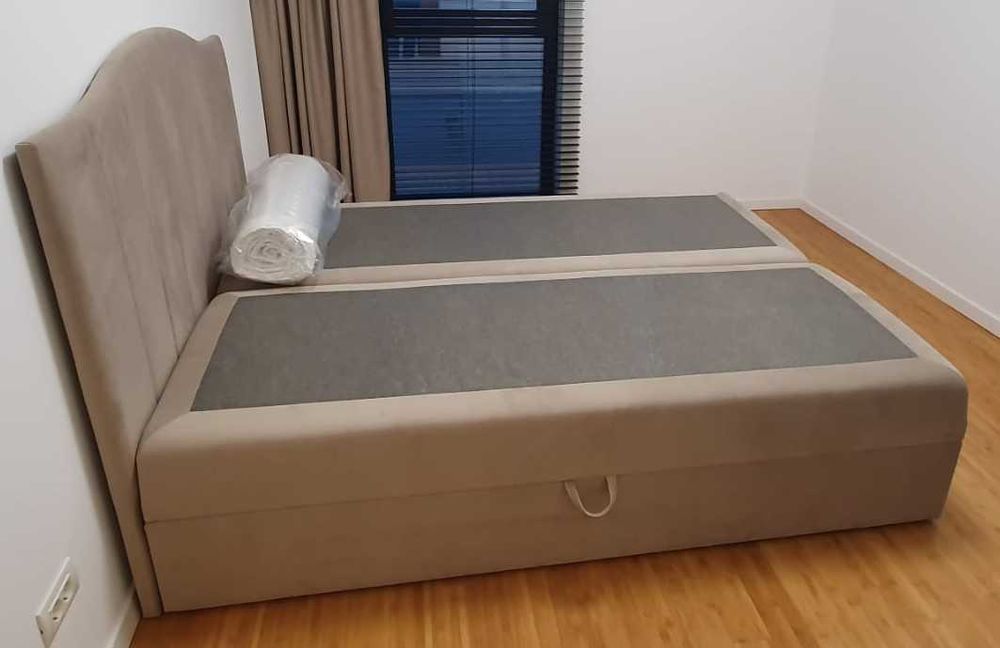 Pat și canapea noi de vânzare