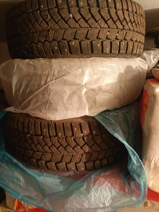 Продам шины на 205/65 r16
