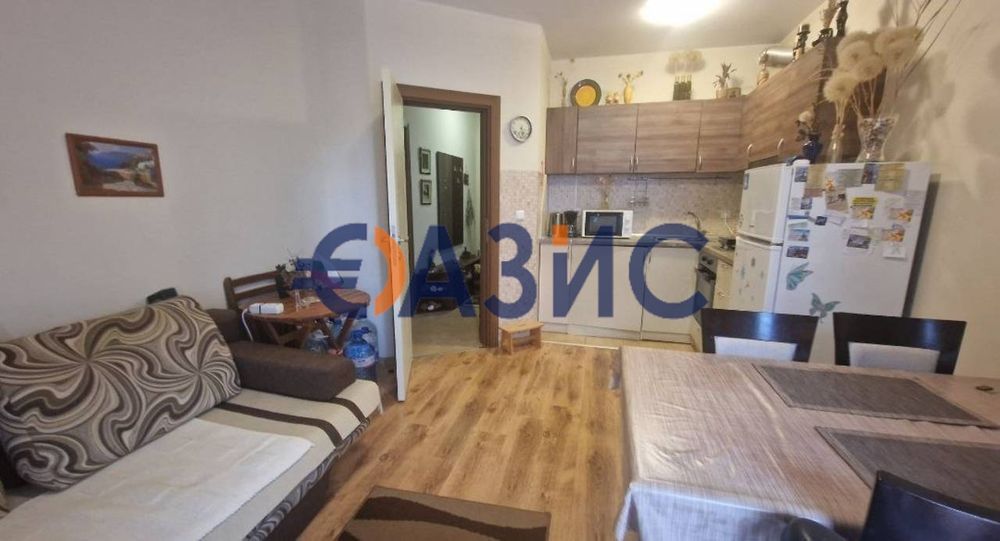 Продава се Двустаен апартамент в Несебър - 50 кв.м за 878 €/кв.м - Снимка #4