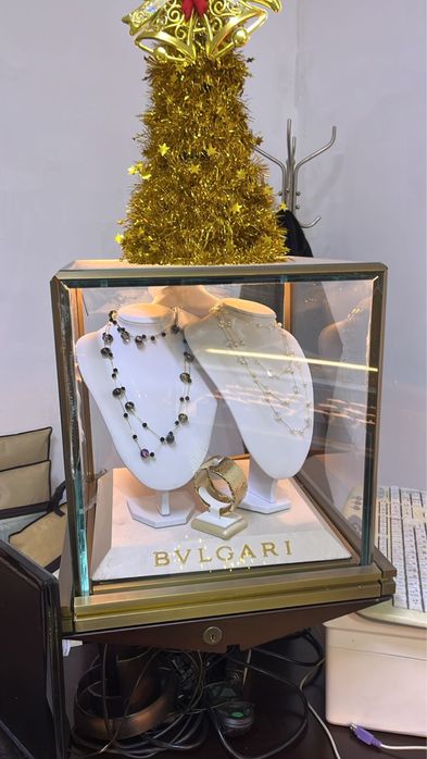 Витрина,шкаф,сейф