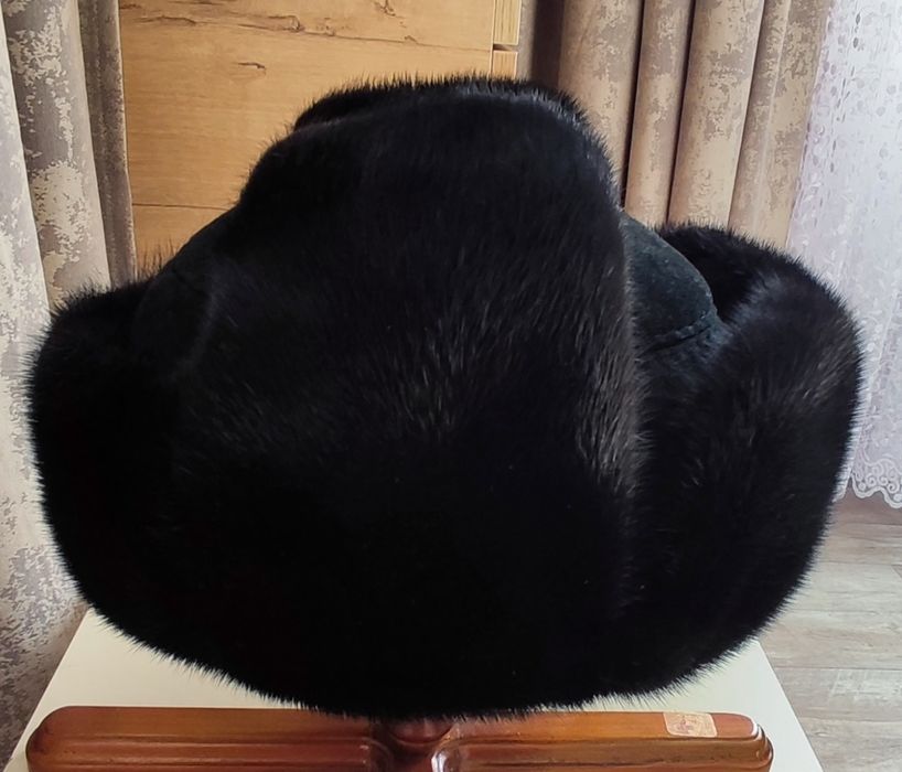 Продам шапку норковую