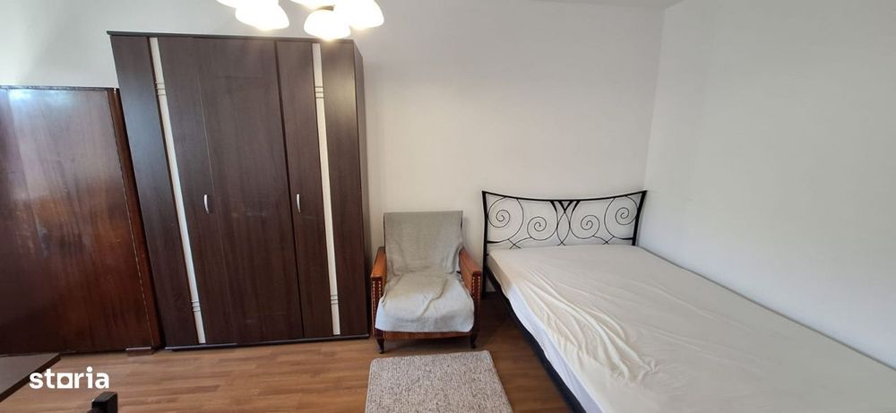 Inchiriere Apartament 2 camere decomandate, Zorilor langa piata