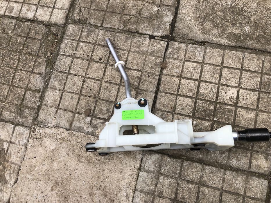 Жила за скорости на Тойота Рав4/Rav4 00г-05г