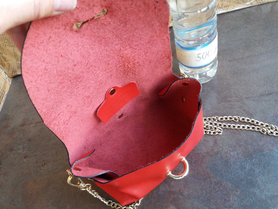 дамска чанта,малка червена,кожена чантичка-естествена кожа